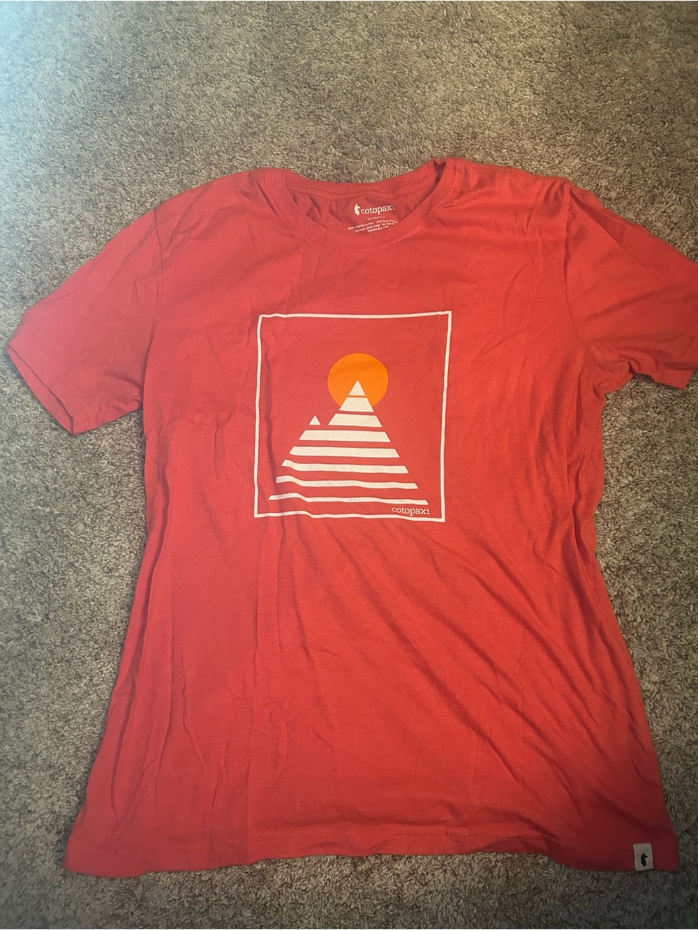 cotopaxi Women's Square Mountain Graphic T-Shirt - Red / Coral - Size Small